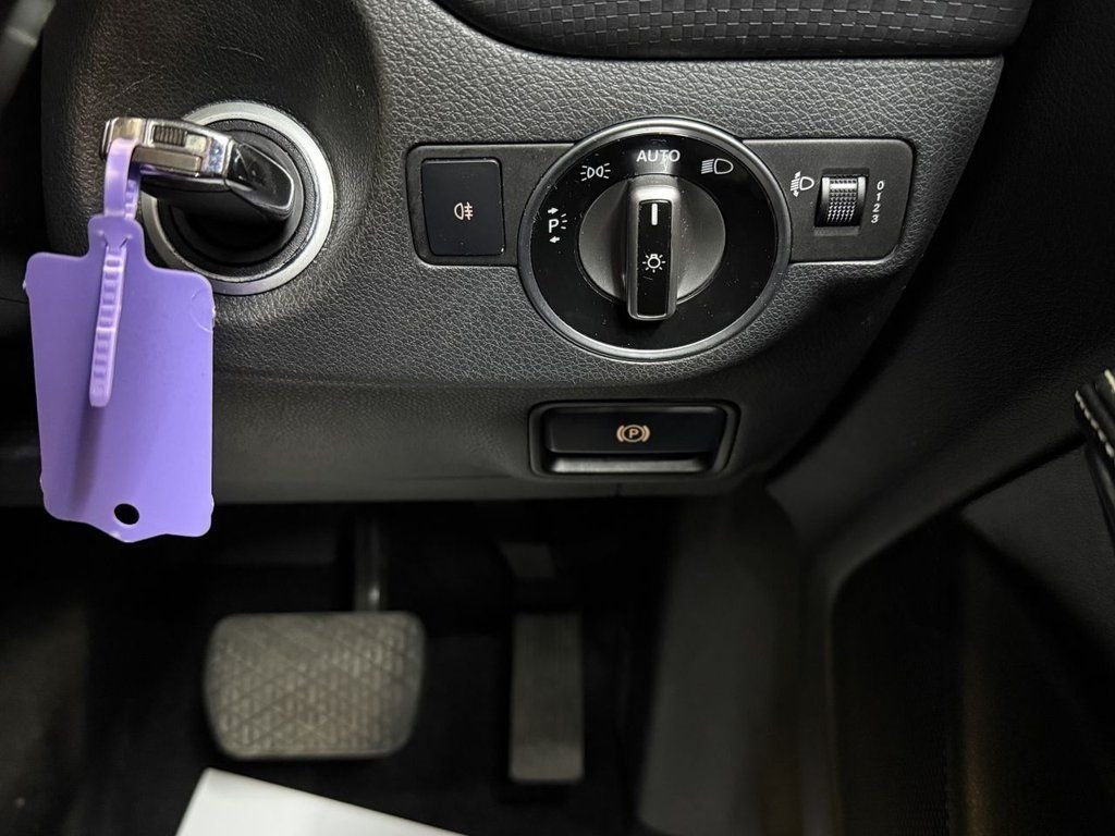 Used Mercedes-Benz A-Class 2014 for sale - 77850393: Photo 16