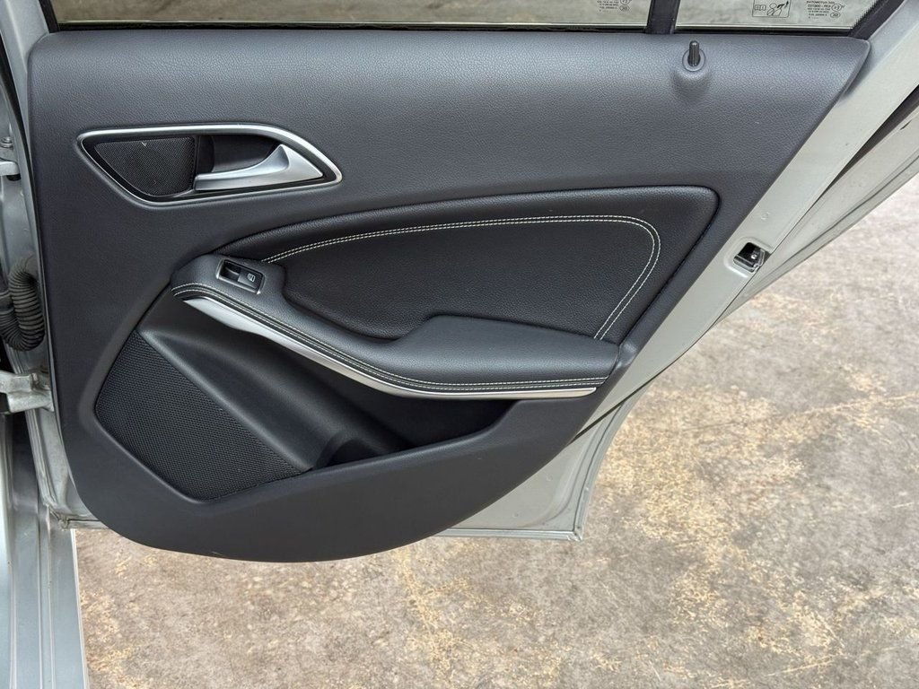 Used Mercedes-Benz A-Class 2014 for sale - 77850393: Photo 23