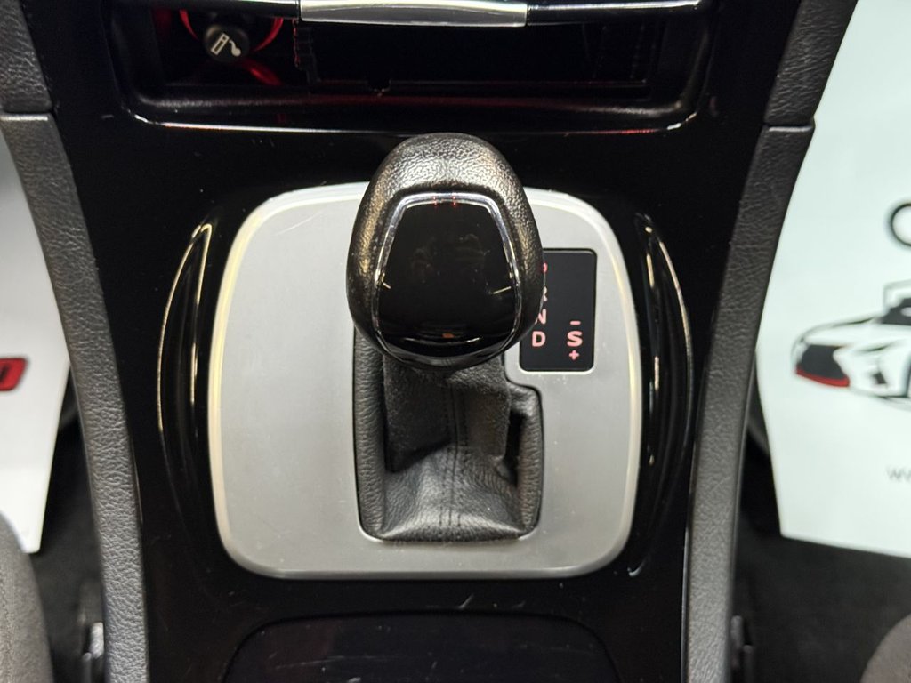 Used Ford Galaxy 2010 for sale - 76510210: Photo 18