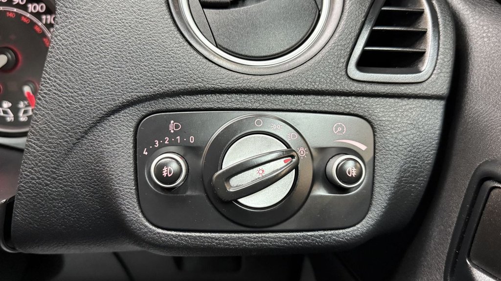 Used Ford Galaxy 2010 for sale - 76510210: Photo 26