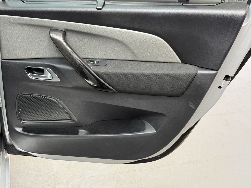 Used Citroen Grand C4 Picasso 2016 for sale - 77835576: Photo 19