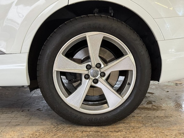 Used Audi Q7 2017 for sale - 74830582: Photo 50