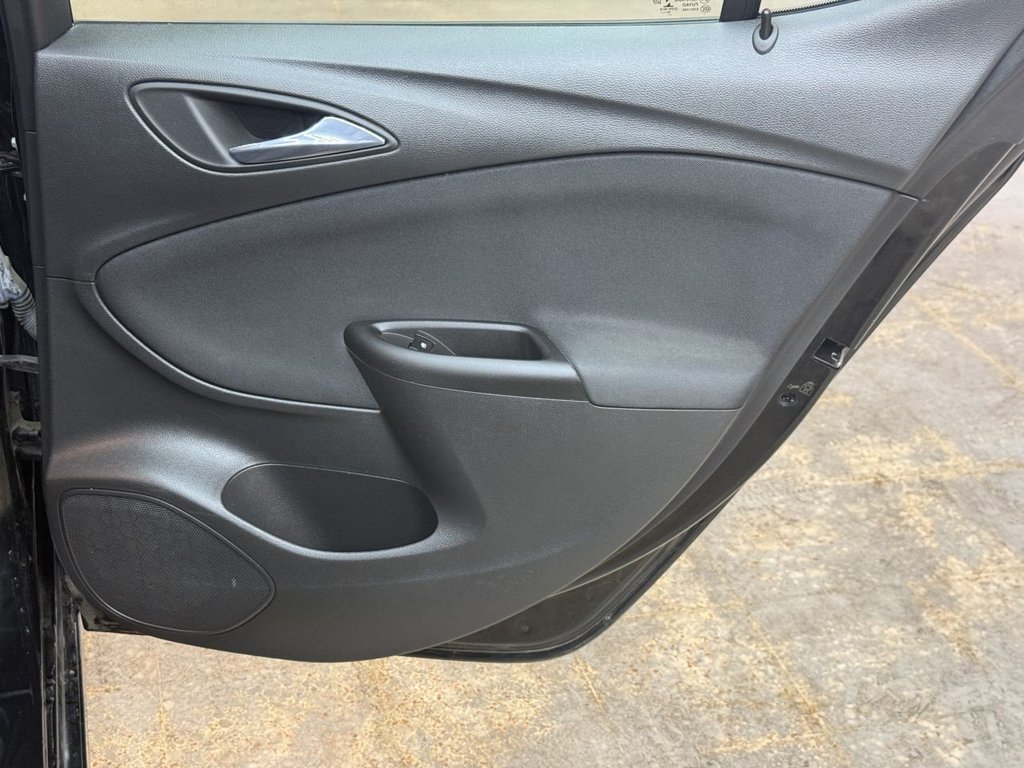 Used Vauxhall Astra 2018 for sale - 76132479: Photo 19