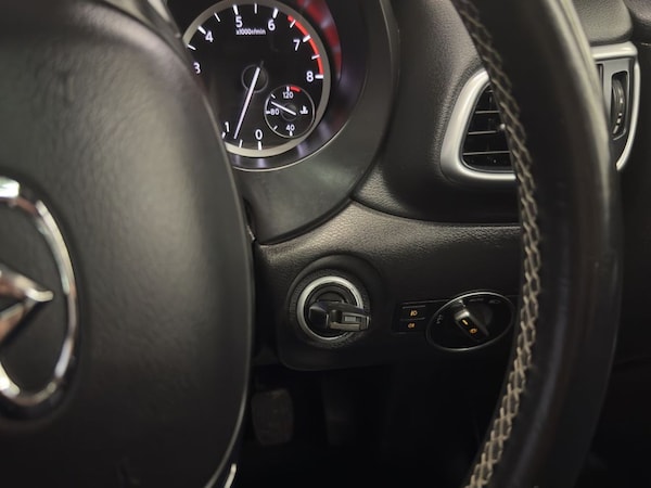 Used Infiniti Q30 2017 for sale - 74830576: Photo 25
