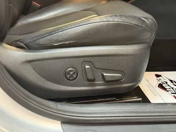Used Kia Optima 2017 for sale - 76228895: Photo 17