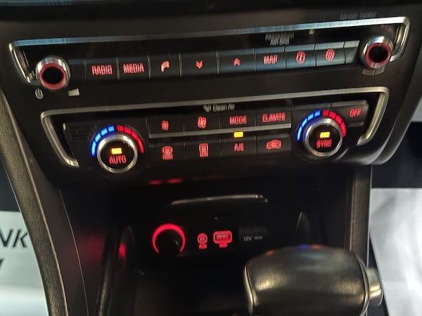 Used Kia Optima 2017 for sale - 76228895: Photo 33