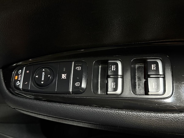 Used Kia Optima 2017 for sale - 76228895: Photo 44