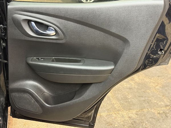 Used Renault Kadjar 2018 for sale - 76235590: Photo 18