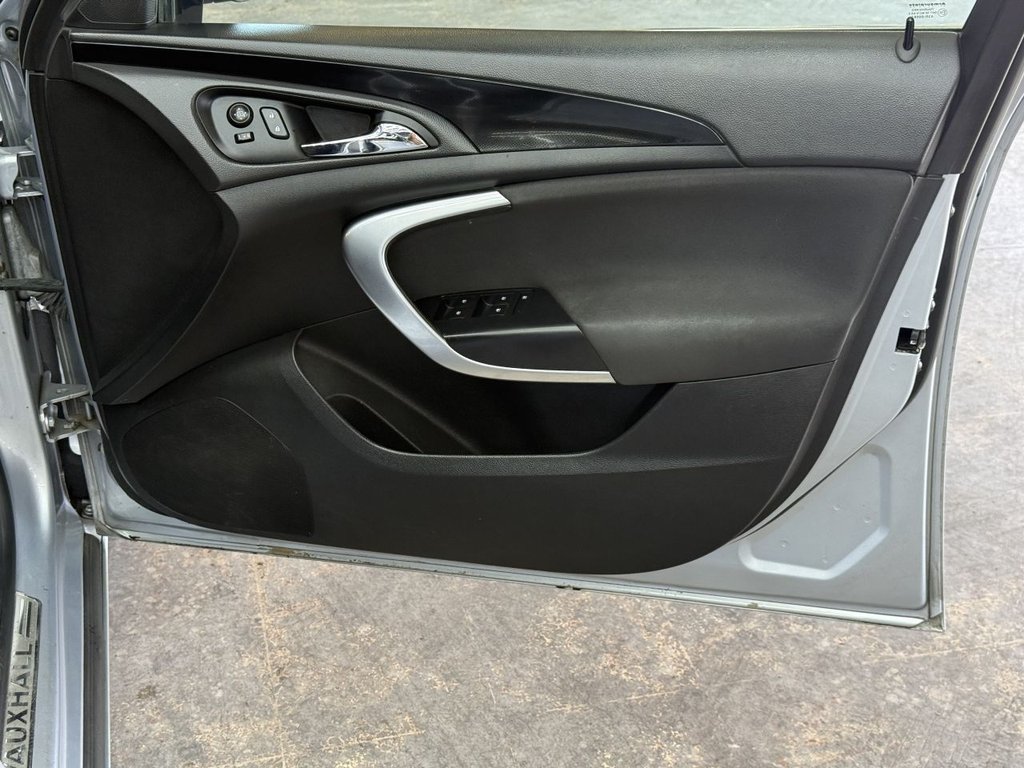 Used Vauxhall Insignia 2015 for sale - 76416986: Photo 15