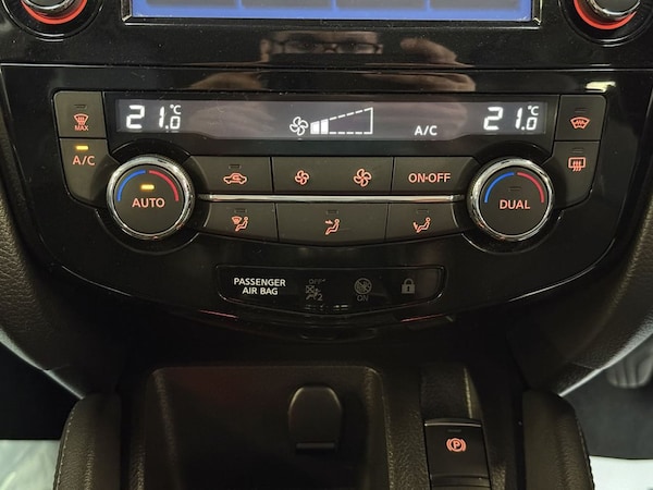Used Nissan Qashqai 2017 for sale - 75675673: Photo 29
