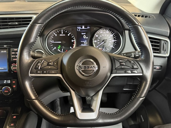 Used Nissan Qashqai 2017 for sale - 75675673: Photo 38