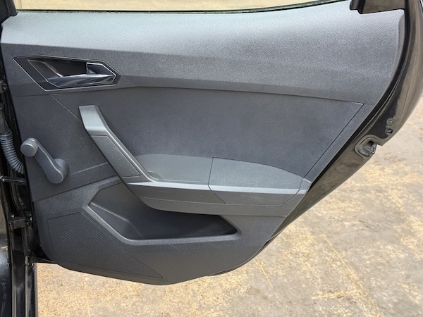 Used SEAT Ibiza 2017 for sale - 76228905: Photo 19