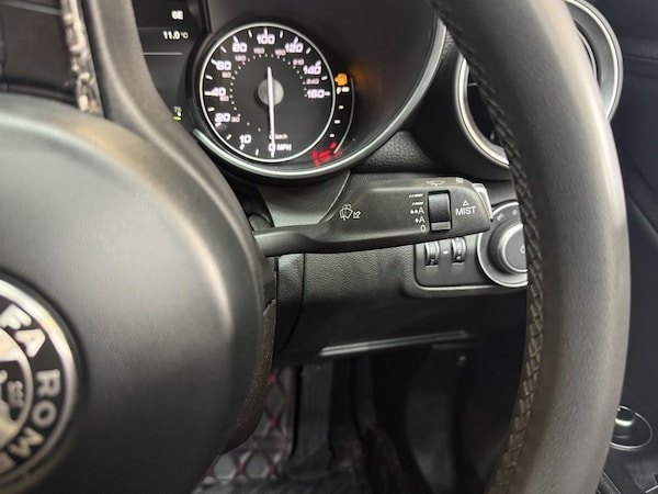 Used Alfa Romeo Giulia 2018 for sale - 76147661: Photo 35
