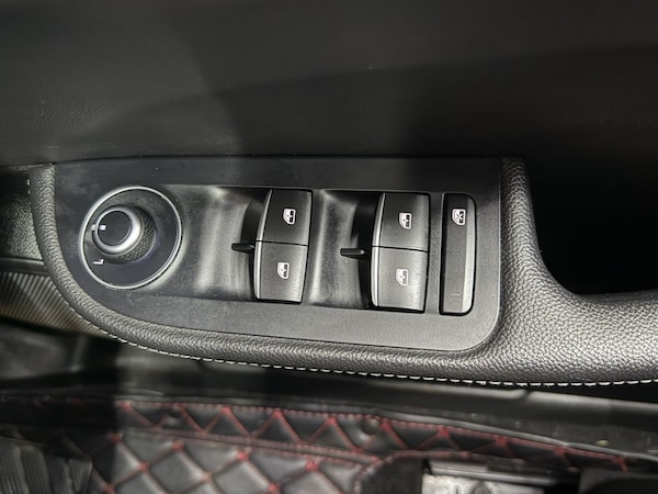 Used Alfa Romeo Giulia 2018 for sale - 76147661: Photo 37