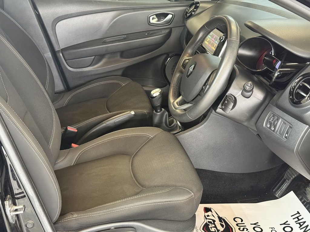 Used Renault Clio 2018 for sale - 76154552: Photo 15