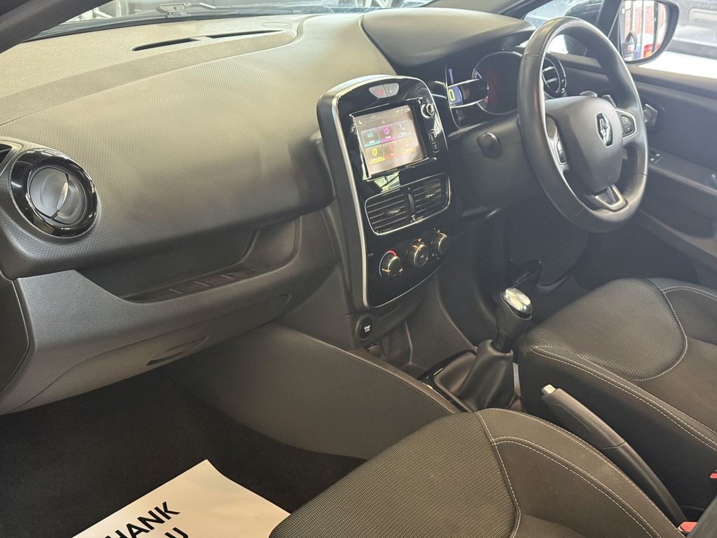Used Renault Clio 2018 for sale - 76154552: Photo 19
