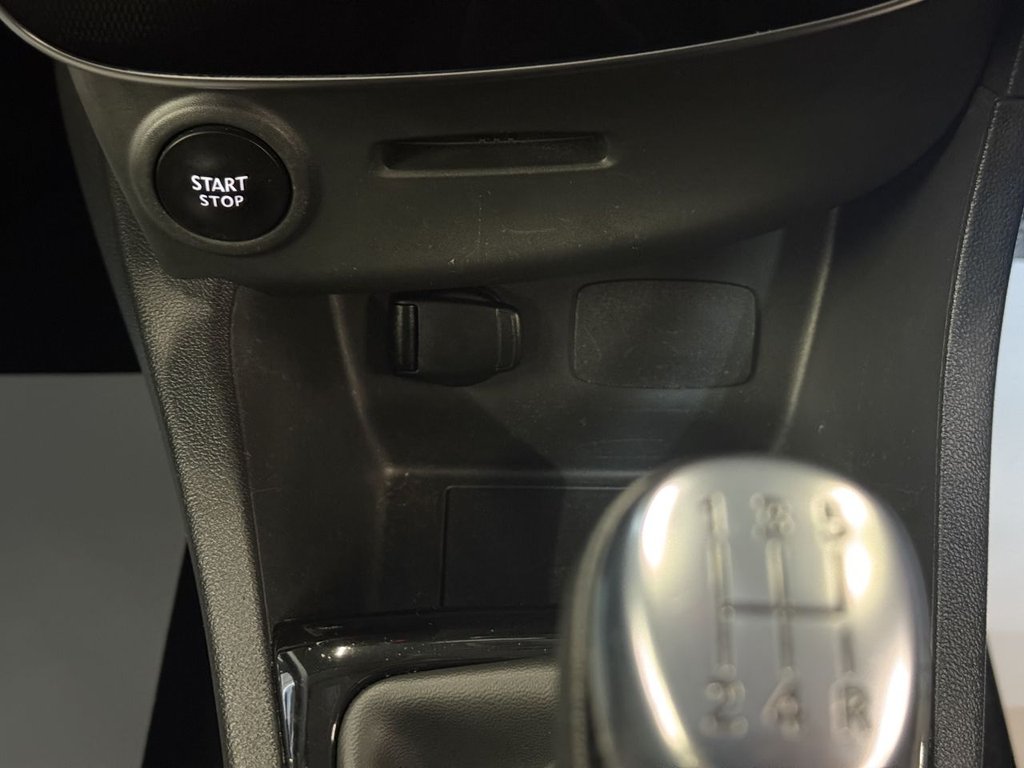 Used Renault Clio 2018 for sale - 76154552: Photo 28