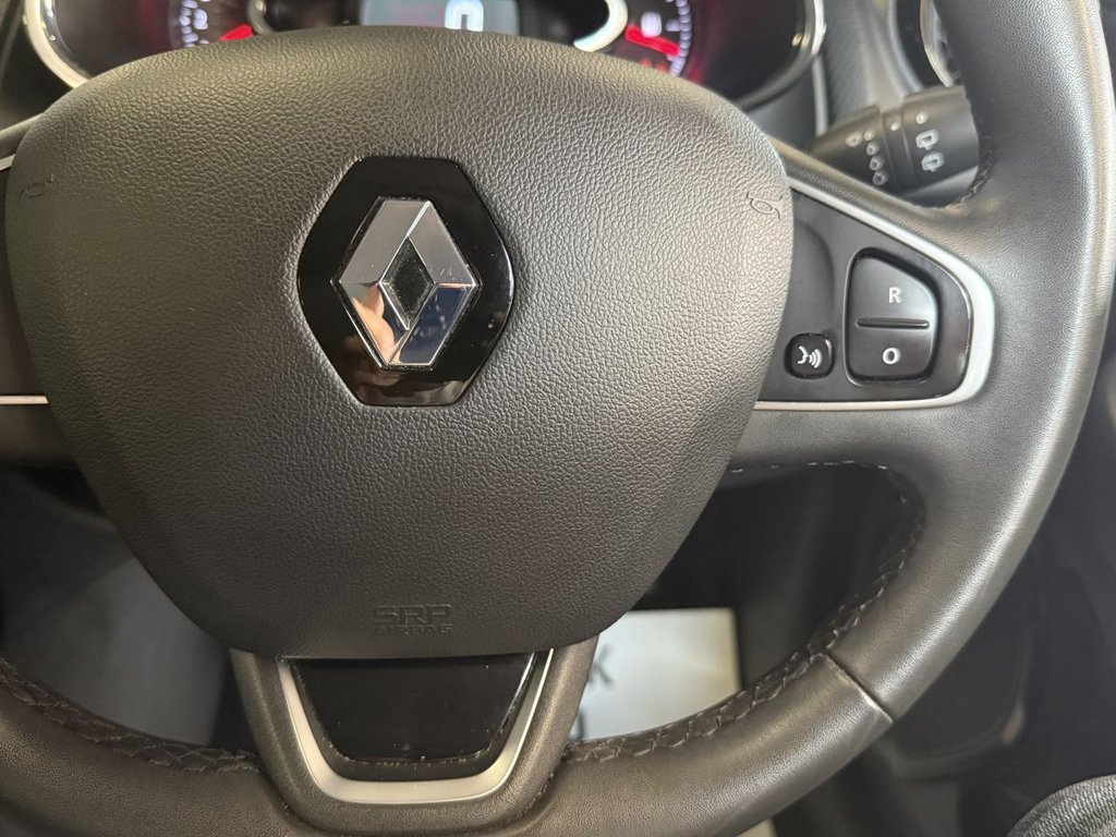Used Renault Clio 2018 for sale - 76154552: Photo 32