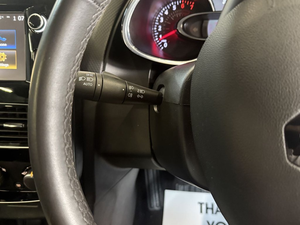 Used Renault Clio 2018 for sale - 76154552: Photo 33