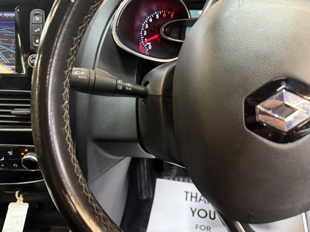 Used Renault Clio 2017 for sale - 76147874: Photo 40