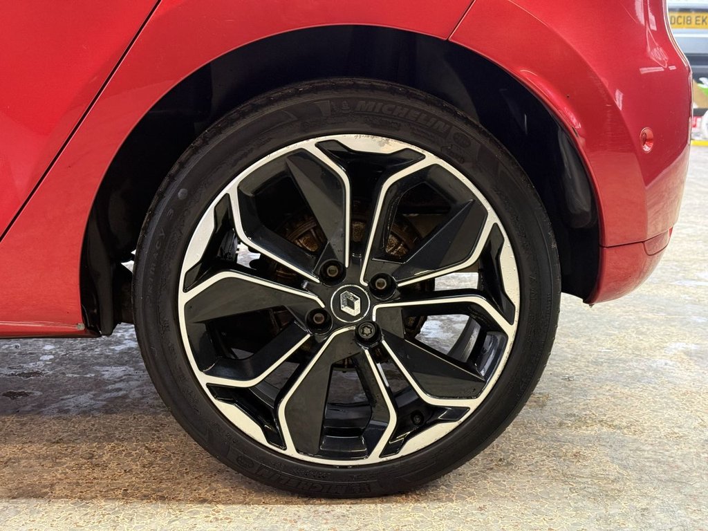 Used Renault Clio 2017 for sale - 76147874: Photo 44