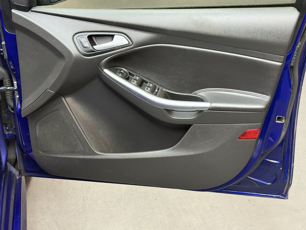 Used Ford Focus 2017 for sale - 77193507: Photo 19