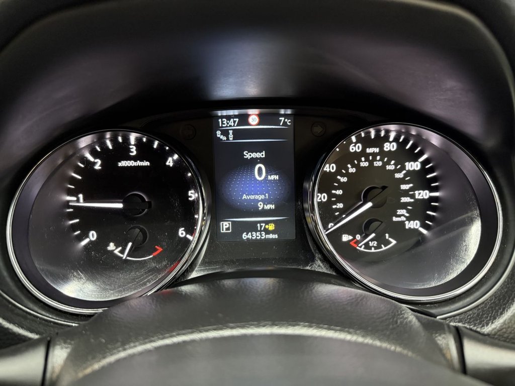 Used Nissan Qashqai 2015 for sale - 76851031: Photo 12