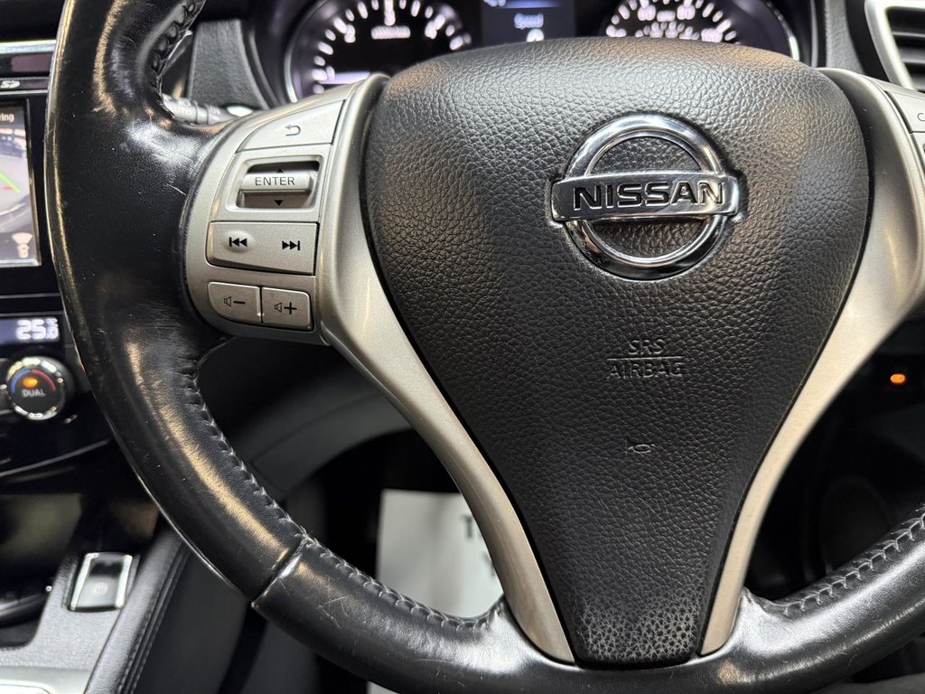 Used Nissan Qashqai 2015 for sale - 76851031: Photo 32