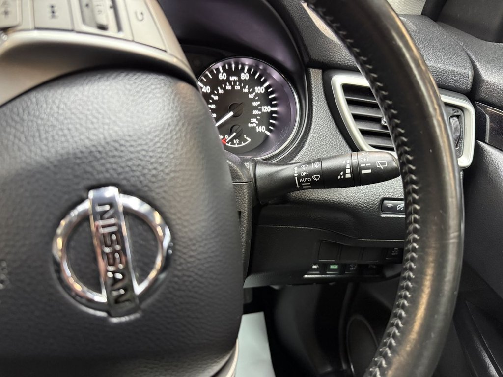 Used Nissan Qashqai 2015 for sale - 76851031: Photo 35