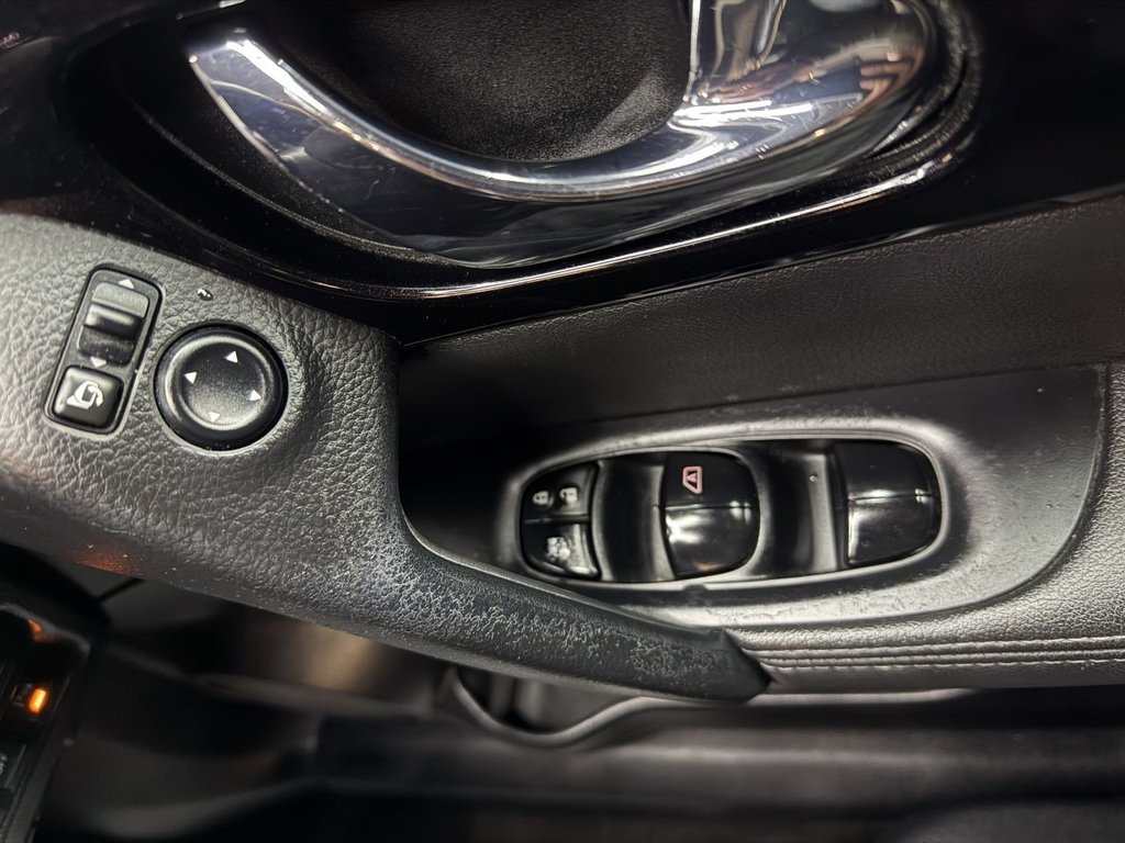 Used Nissan Qashqai 2015 for sale - 76851031: Photo 37