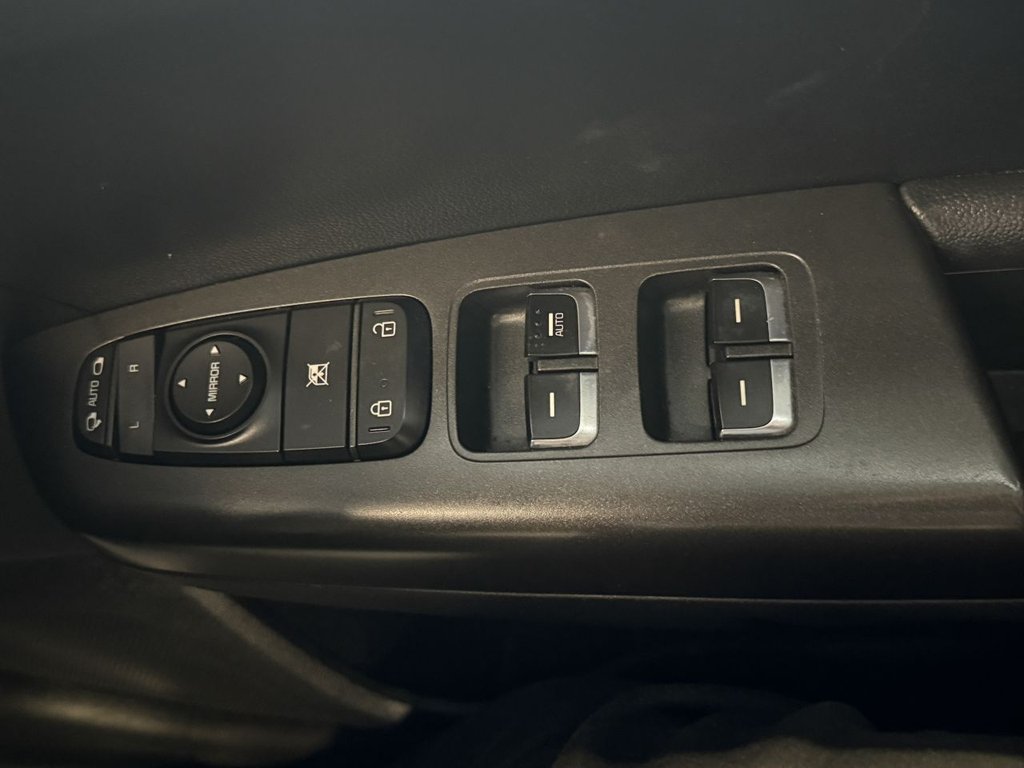 Used Kia Sportage 2017 for sale - 76851023: Photo 29