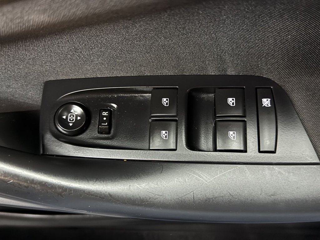 Used Vauxhall Astra 2015 for sale - 77193515: Photo 31