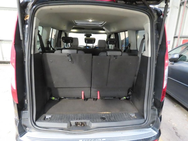 Used Ford Grand Tourneo Connect 2015 for sale - 76318723: Photo 11