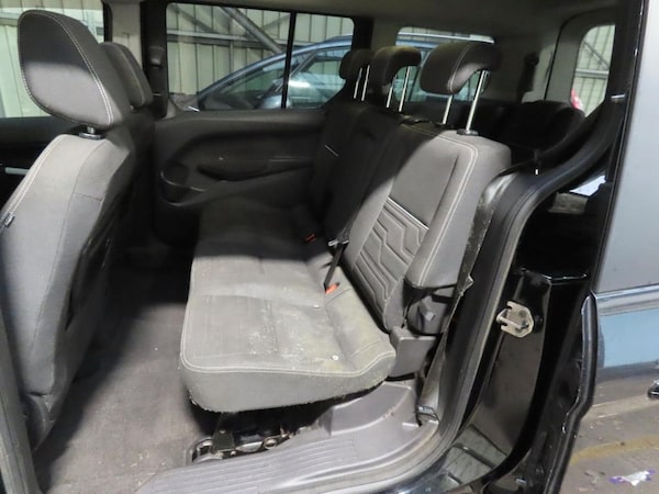 Used Ford Grand Tourneo Connect 2015 for sale - 76318723: Photo 12