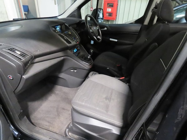 Used Ford Grand Tourneo Connect 2015 for sale - 76318723: Photo 13