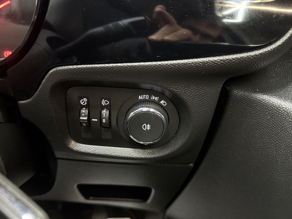 Used Vauxhall Corsa 2020 for sale - 77835567: Photo 39