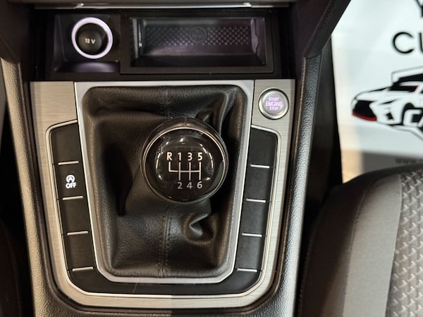Used Volkswagen Passat 2015 for sale - 76315700: Photo 37