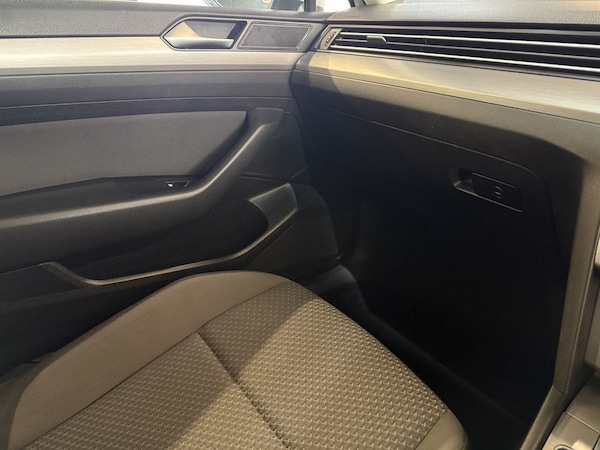 Used Volkswagen Passat 2015 for sale - 76315700: Photo 45