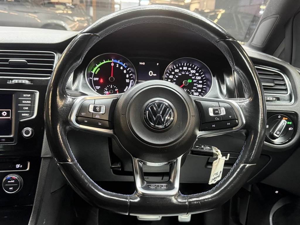 Used Volkswagen Golf 2016 for sale - 76910080: Photo 13