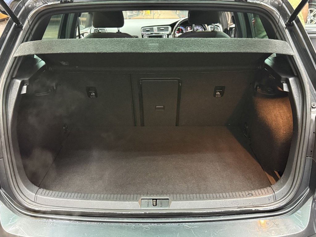 Used Volkswagen Golf 2016 for sale - 76910080: Photo 25