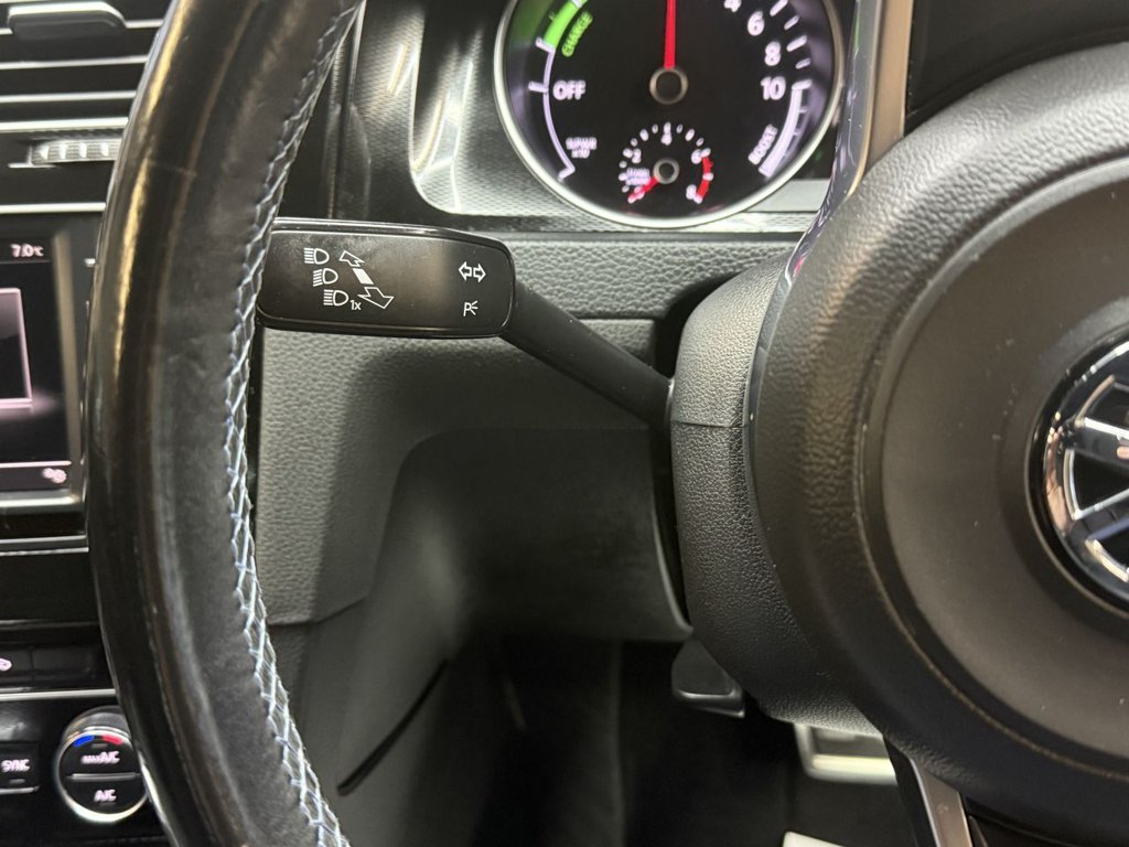 Used Volkswagen Golf 2016 for sale - 76910080: Photo 34