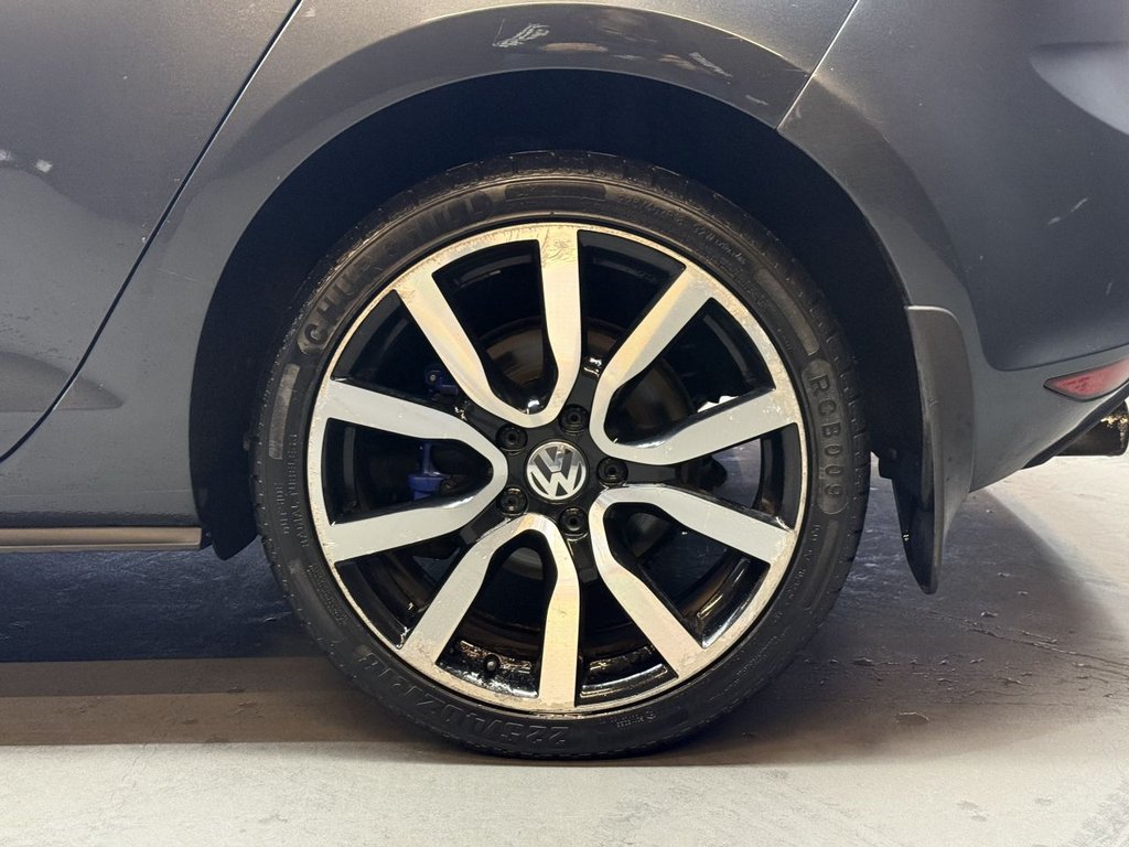 Used Volkswagen Golf 2016 for sale - 76910080: Photo 42