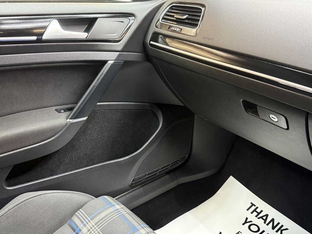 Used Volkswagen Golf 2016 for sale - 76910080: Photo 44