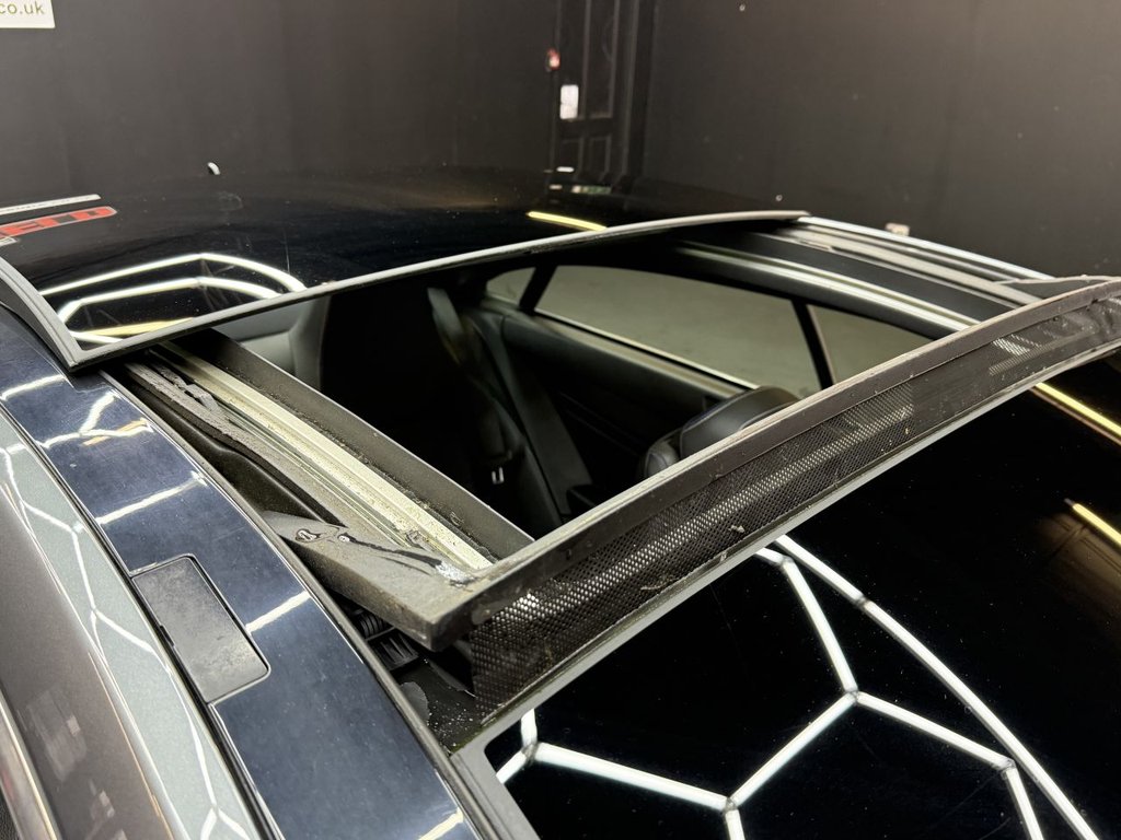 Used Mercedes-Benz E Class 2017 for sale - 77835281: Photo 43