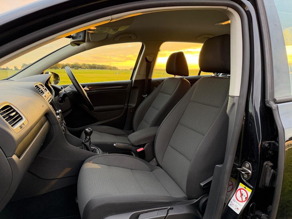 Used Volkswagen Golf 2011 for sale - 76440079: Photo 11