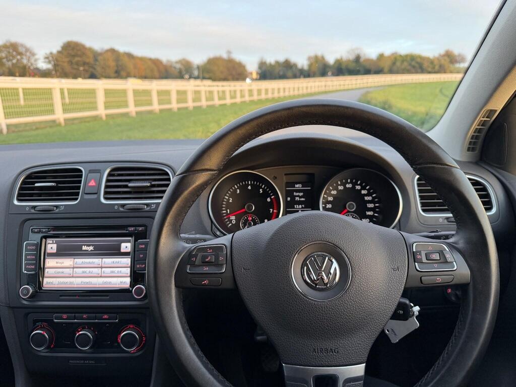 Used Volkswagen Golf 2011 for sale - 76440079: Photo 14