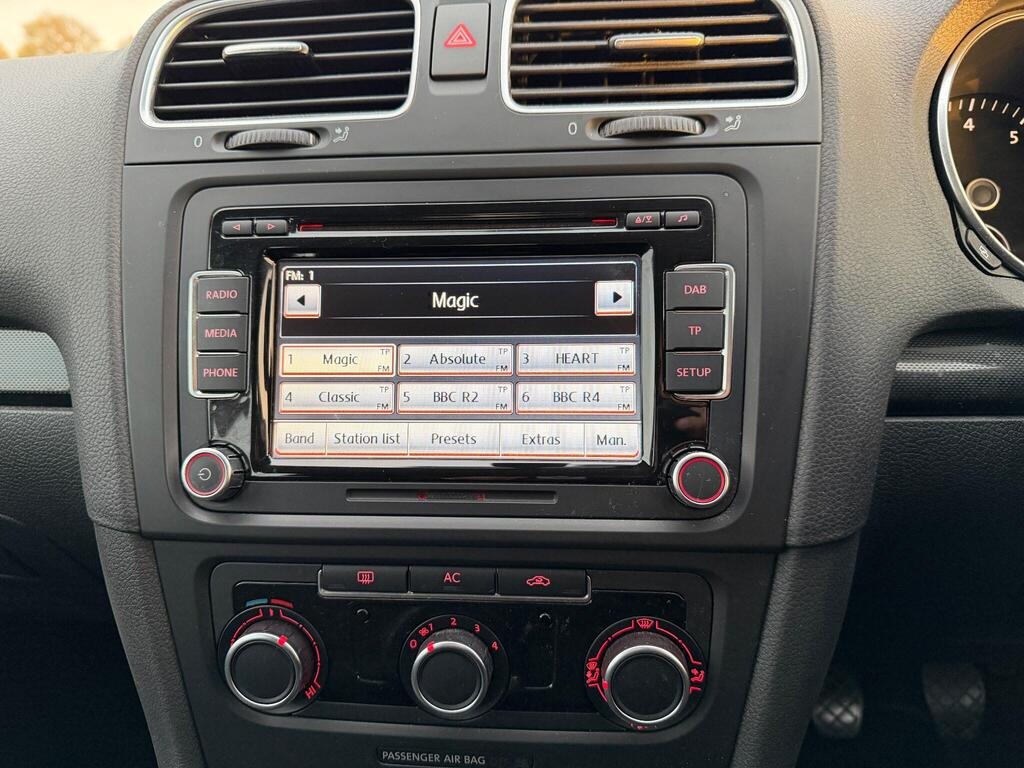 Used Volkswagen Golf 2011 for sale - 76440079: Photo 16