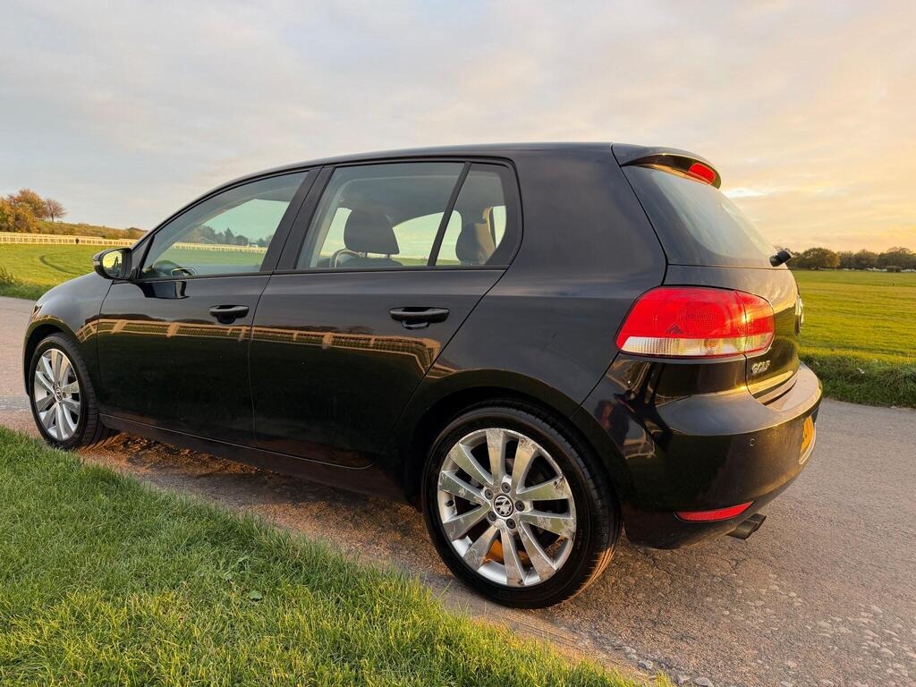 Used Volkswagen Golf 2011 for sale - 76440079: Photo 5