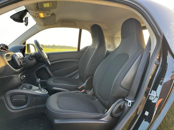 Used smart fortwo 2016 for sale - 76257586: Photo 18