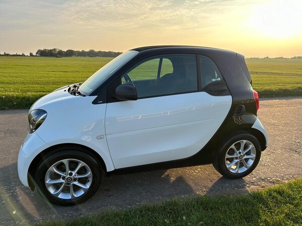 Used smart fortwo 2016 for sale - 76257586: Photo 3